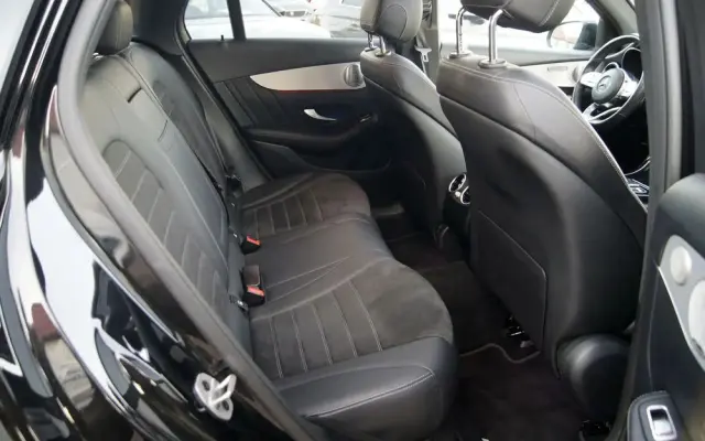 MERCEDES-BENZ GLC 300 e 4Matic 9G-TRONIC AMG Line Plus