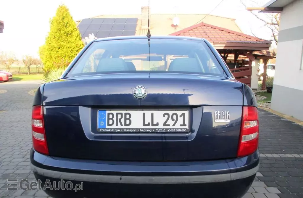 SKODA Fabia 