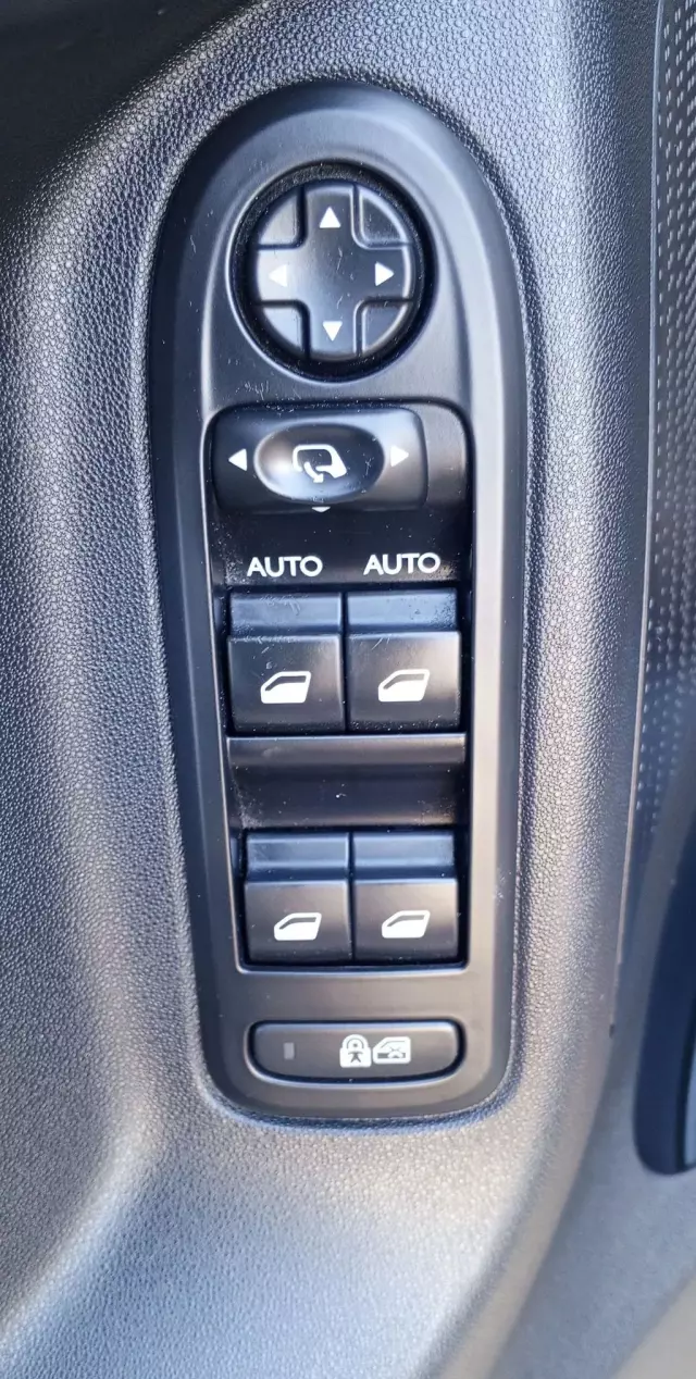 CITROEN C3 1.2 PureTech (82 KM)