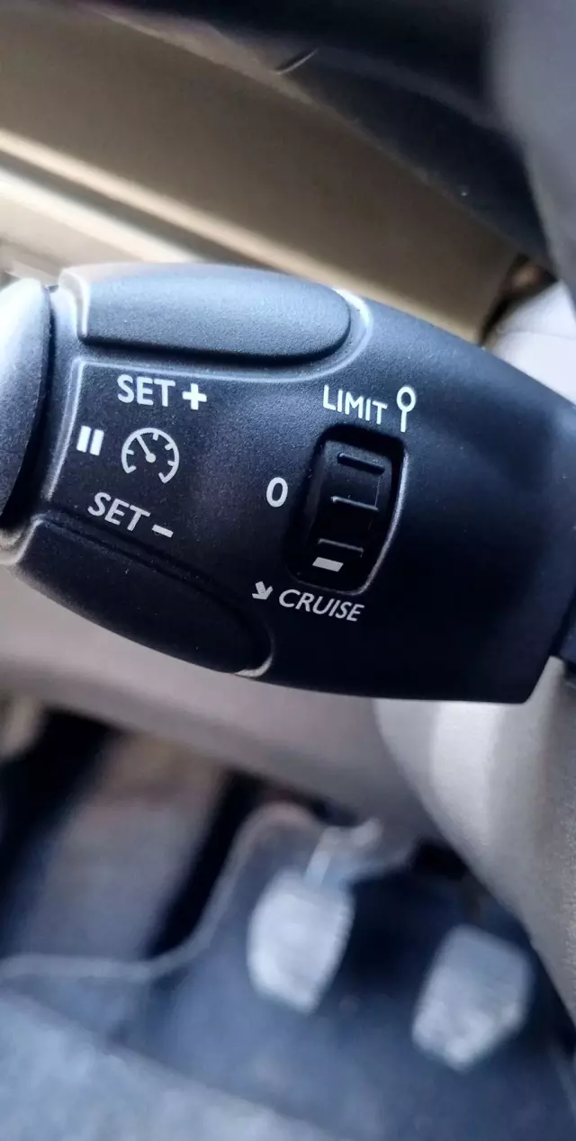 CITROEN C3 1.2 PureTech (82 KM)