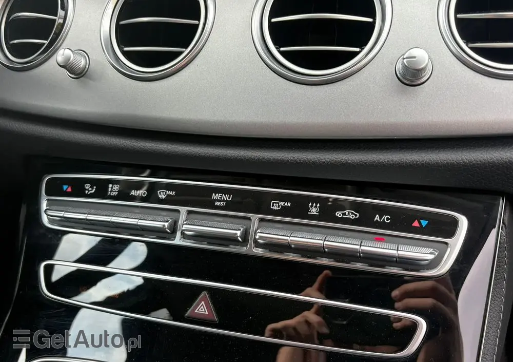 MERCEDES-BENZ Klasa E 300 de T 9G-TRONIC