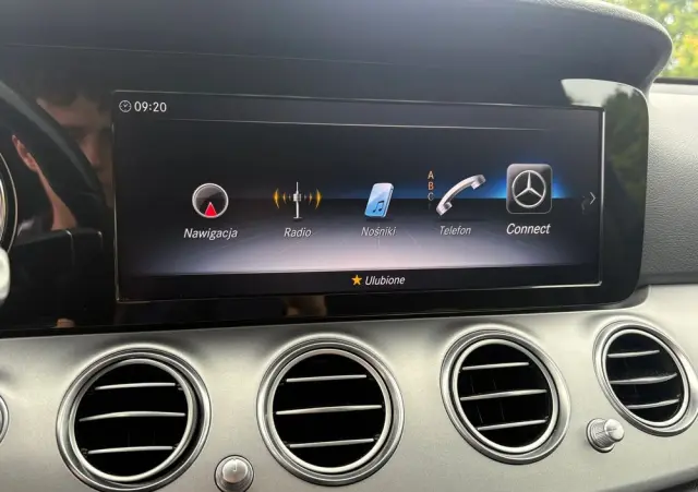 MERCEDES-BENZ Klasa E 300 de T 9G-TRONIC