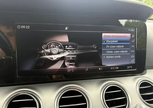 MERCEDES-BENZ Klasa E 300 de T 9G-TRONIC