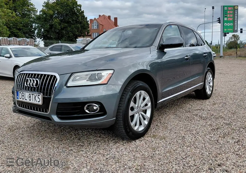 AUDI Q5 