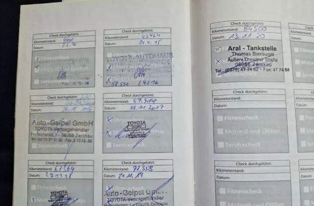 TOYOTA Yaris 1.3 VVT-i Sol