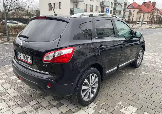 NISSAN Qashqai 2.0 dCi Tekna