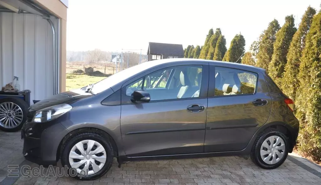TOYOTA Yaris 1.33 Dual VVT-i (99 KM)