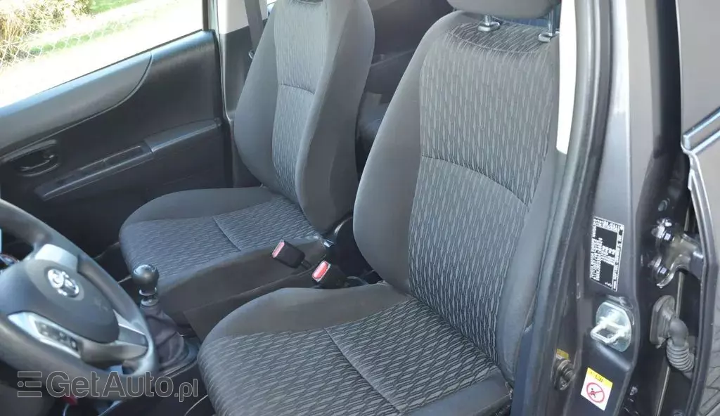 TOYOTA Yaris 1.33 Dual VVT-i (99 KM)