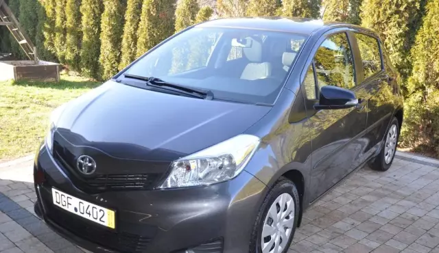 TOYOTA Yaris 1.33 Dual VVT-i (99 KM)