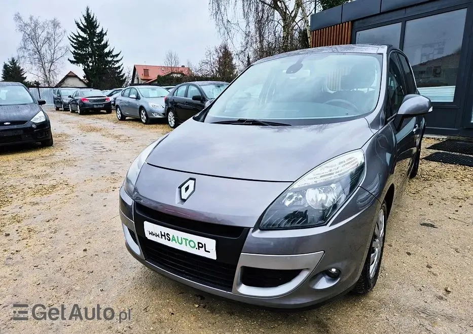 RENAULT Scenic 1.6 16V 110 TomTom Edition