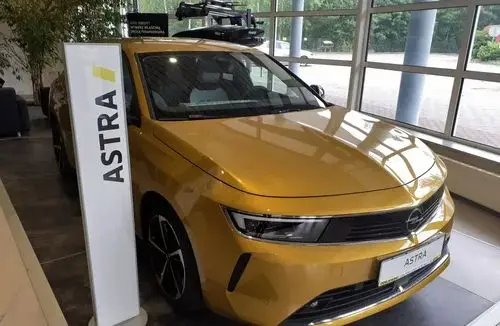 OPEL Astra 