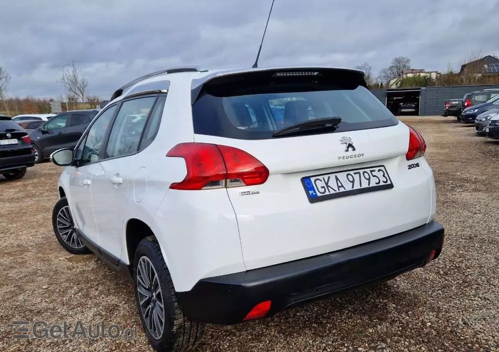 PEUGEOT 2008 PureTech 82 Urban Move