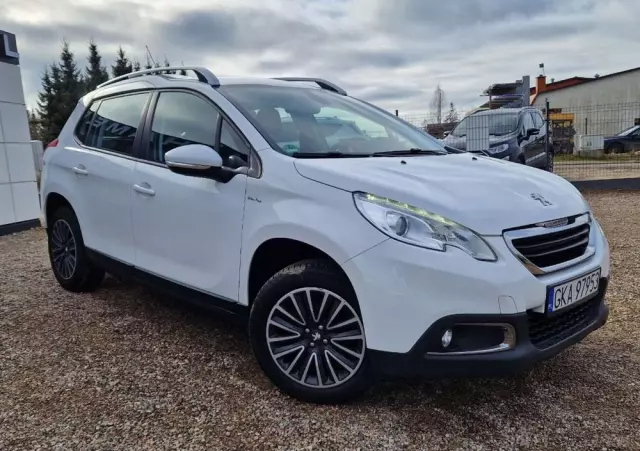 PEUGEOT 2008 PureTech 82 Urban Move