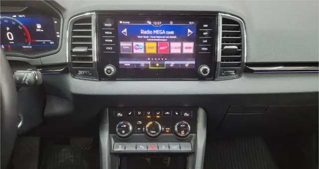 SKODA Karoq 1.5 TSI ACT Style DSG