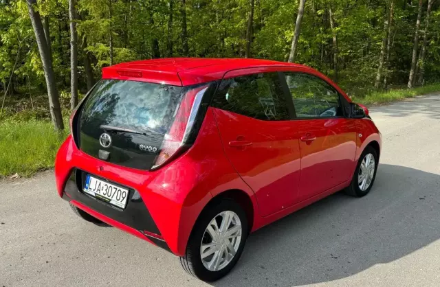 TOYOTA Aygo 