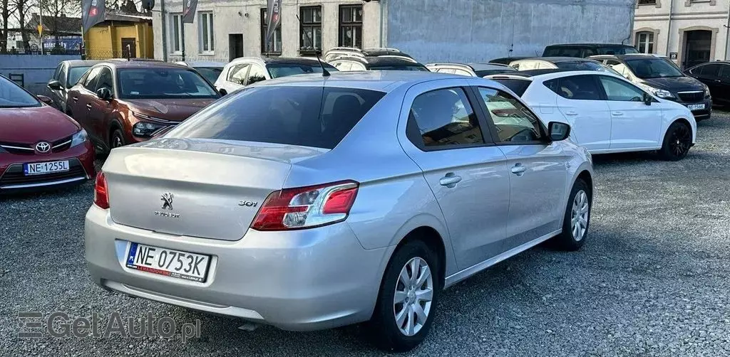 PEUGEOT 301 
