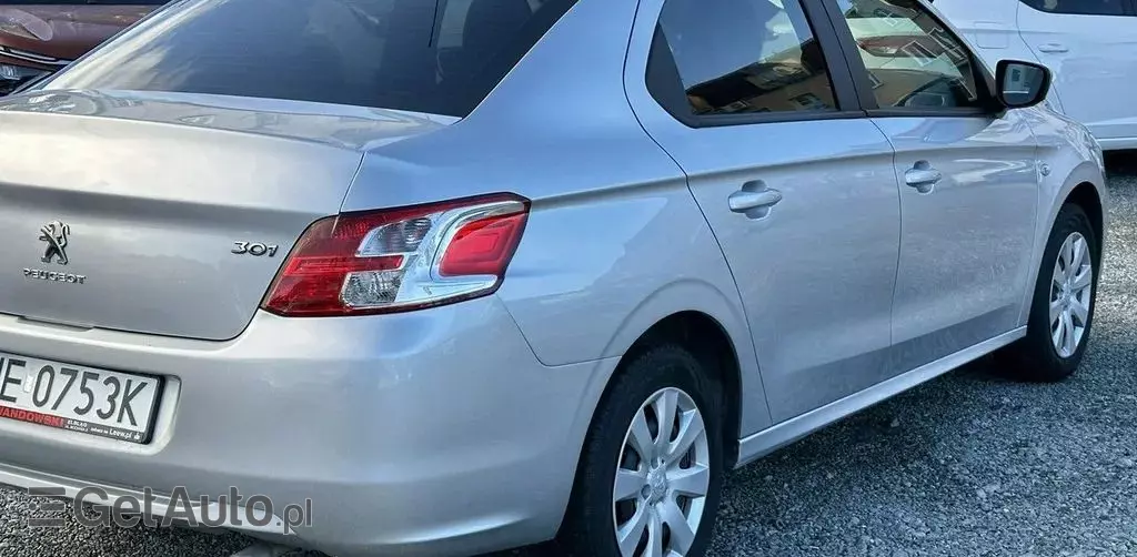PEUGEOT 301 