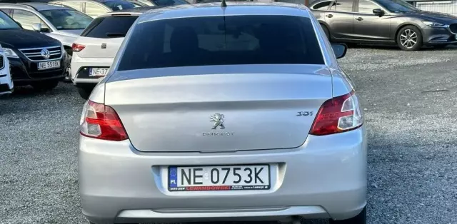 PEUGEOT 301 