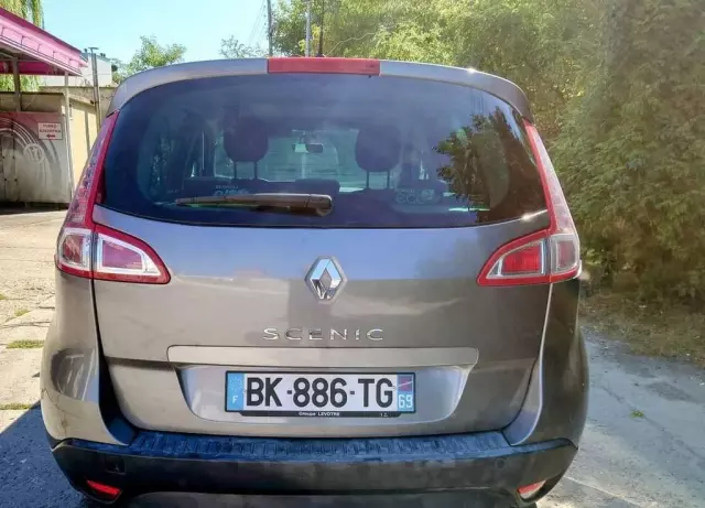 RENAULT Scenic 