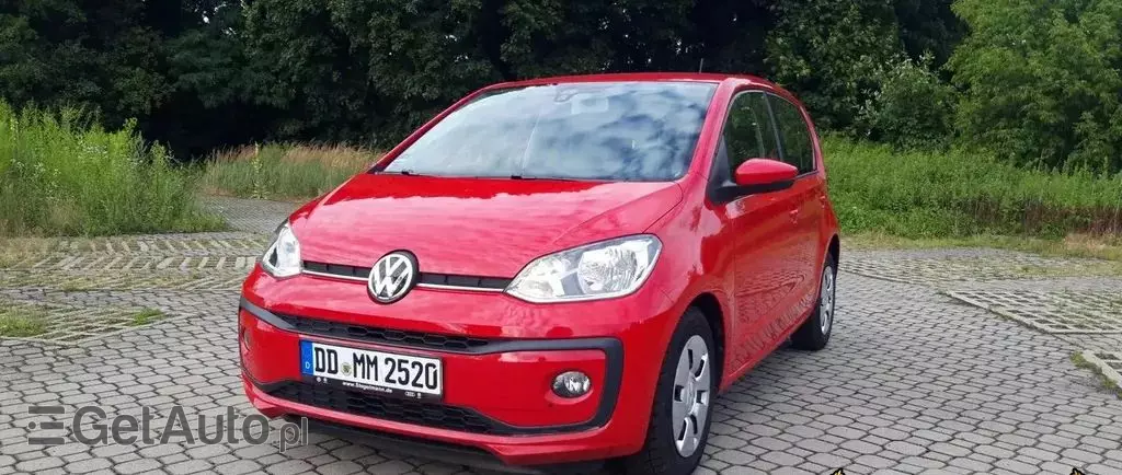 VOLKSWAGEN Up! 