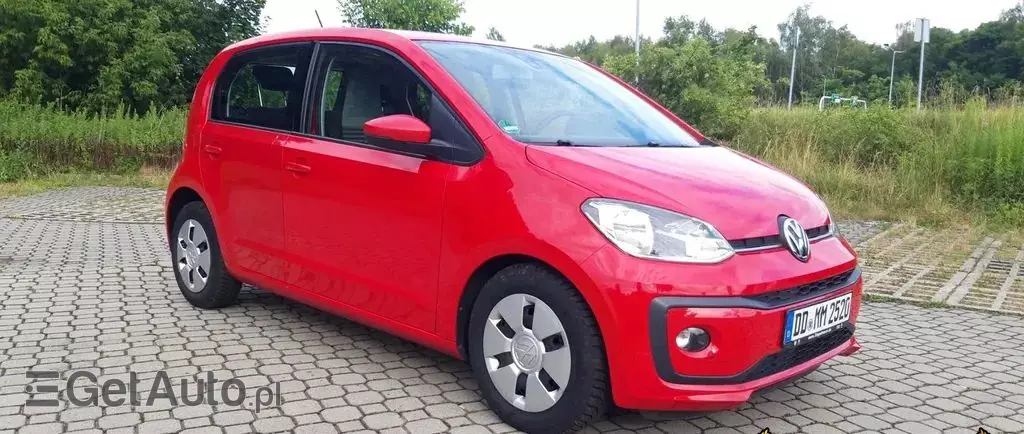 VOLKSWAGEN Up! 