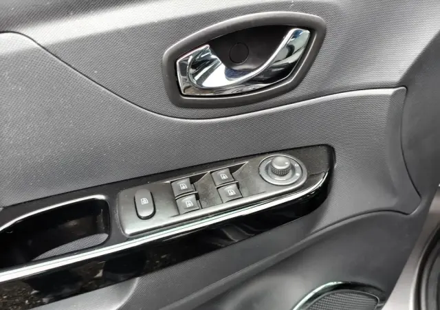 RENAULT Captur ENERGY TCe 90 Start&Stop Luxe