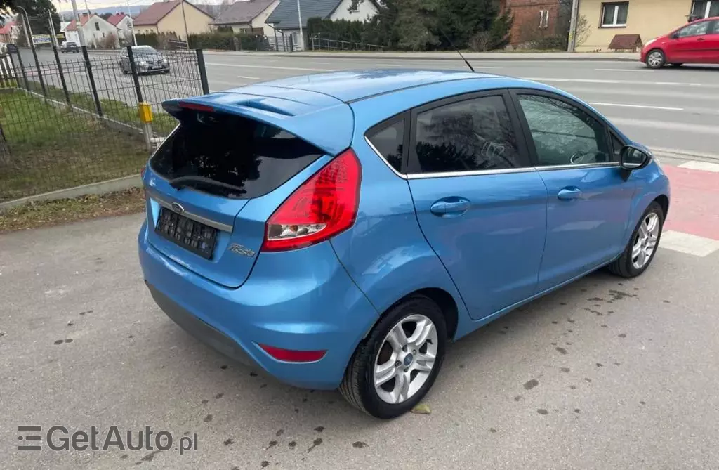 FORD Fiesta 1.4 (73 KM)
