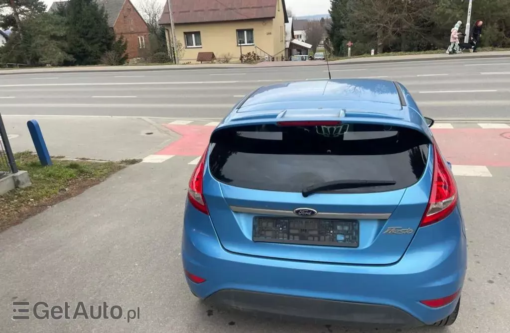 FORD Fiesta 1.4 (73 KM)