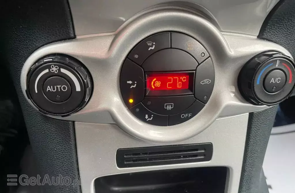 FORD Fiesta 1.4 (73 KM)