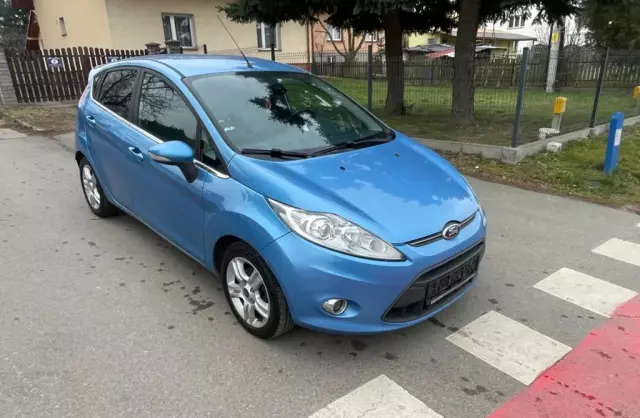 FORD Fiesta 1.4 (73 KM)