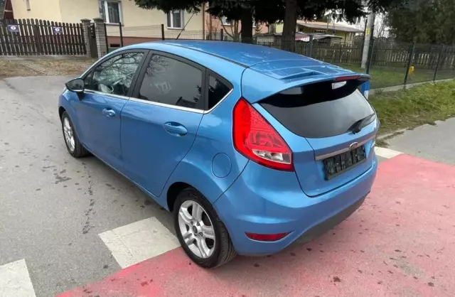 FORD Fiesta 1.4 (73 KM)