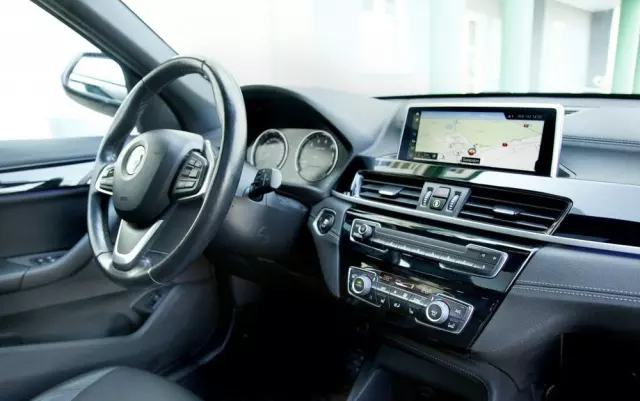 BMW X1 XDrive25i xLine sport