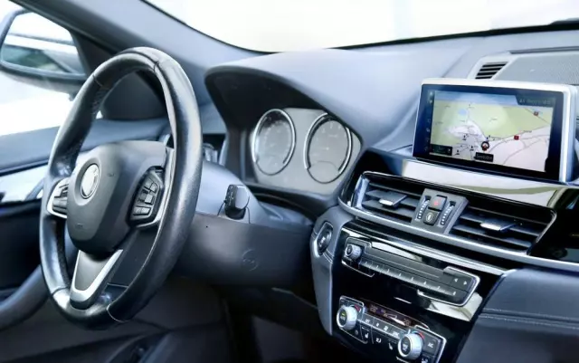 BMW X1 XDrive25i xLine sport