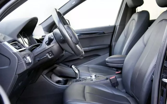 BMW X1 XDrive25i xLine sport