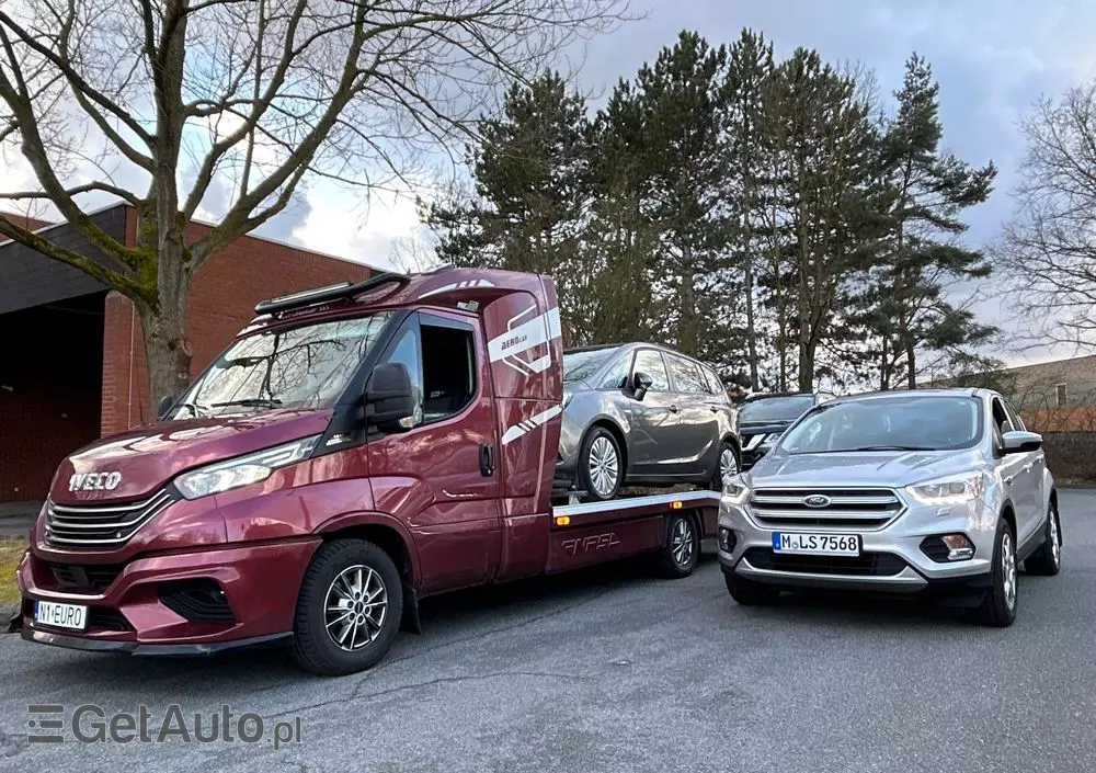 FORD Kuga 1.5 EcoBoost 2x4 Black & Silver