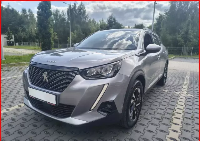 PEUGEOT 2008 1.2 PureTech Allure S&S EAT8