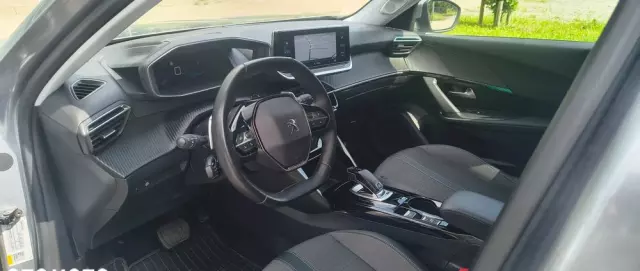 PEUGEOT 2008 1.2 PureTech Allure S&S EAT8