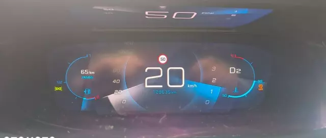 PEUGEOT 2008 1.2 PureTech Allure S&S EAT8