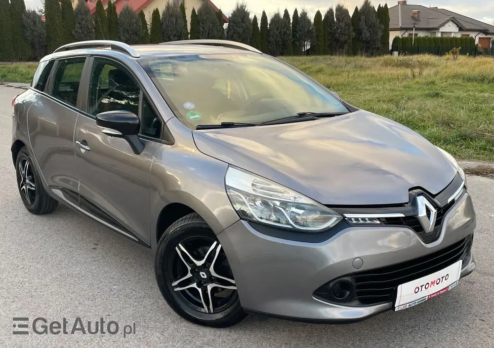 RENAULT Clio TCe 90 Dynamique