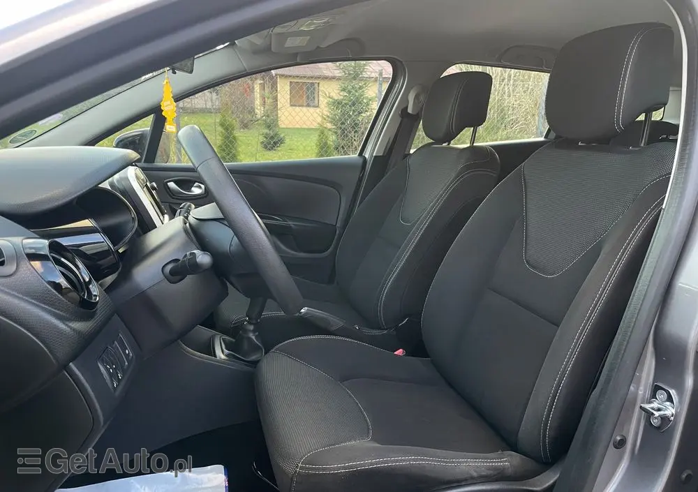 RENAULT Clio TCe 90 Dynamique