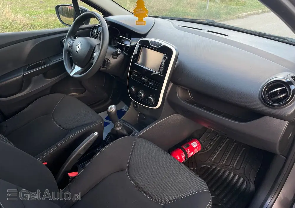 RENAULT Clio TCe 90 Dynamique
