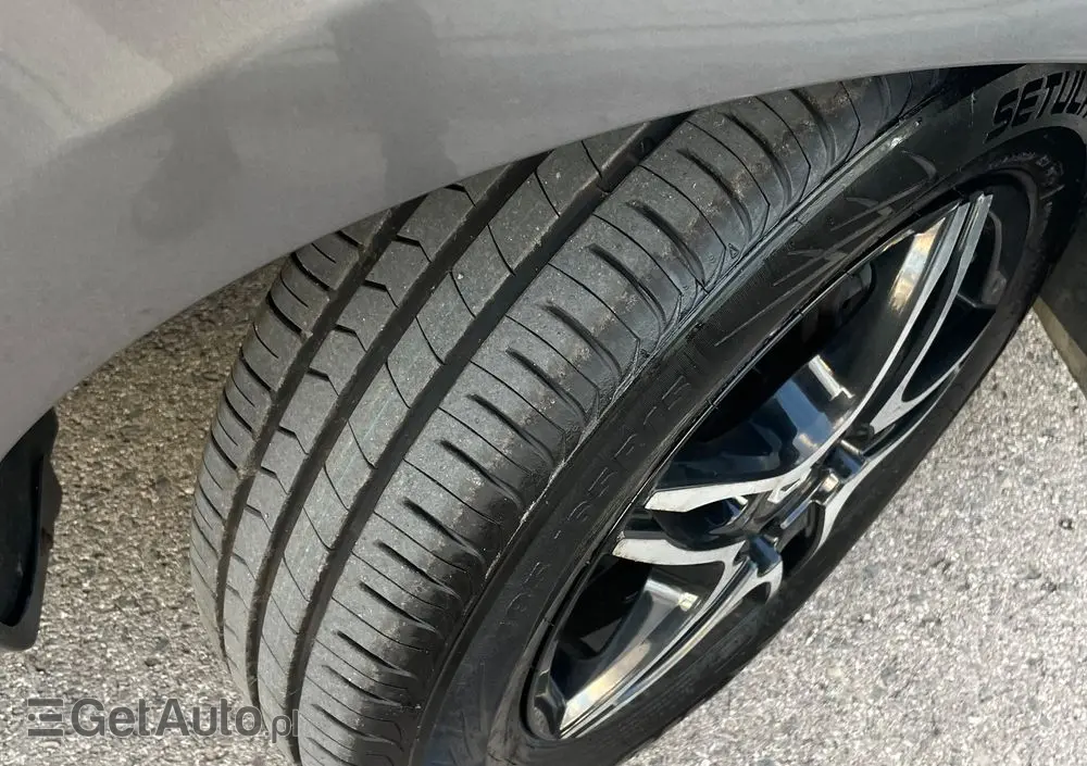 RENAULT Clio TCe 90 Dynamique