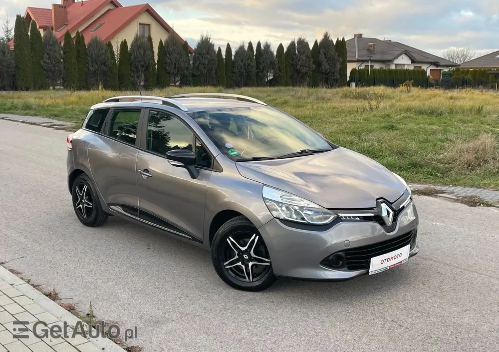 RENAULT Clio TCe 90 Dynamique