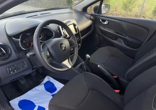 RENAULT Clio TCe 90 Dynamique