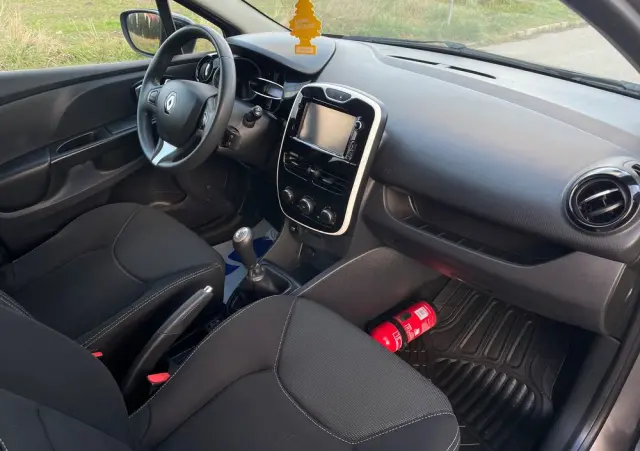 RENAULT Clio TCe 90 Dynamique