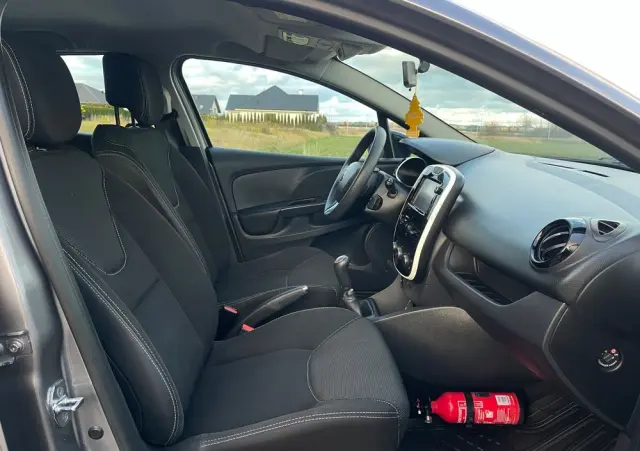 RENAULT Clio TCe 90 Dynamique