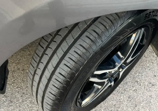 RENAULT Clio TCe 90 Dynamique