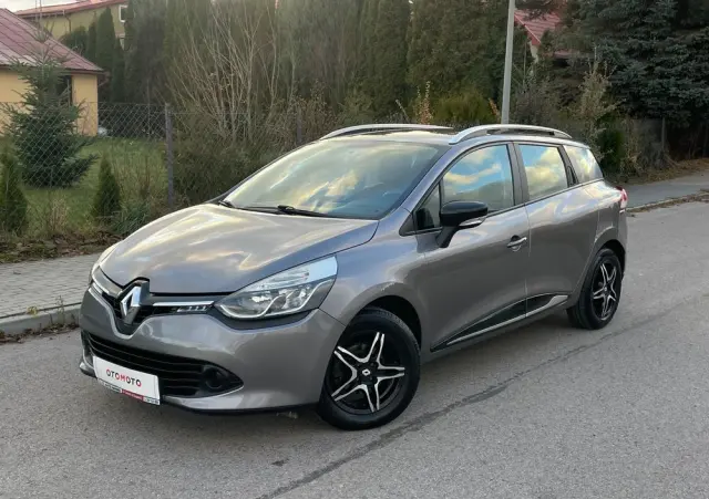 RENAULT Clio TCe 90 Dynamique