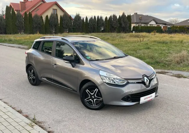 RENAULT Clio TCe 90 Dynamique