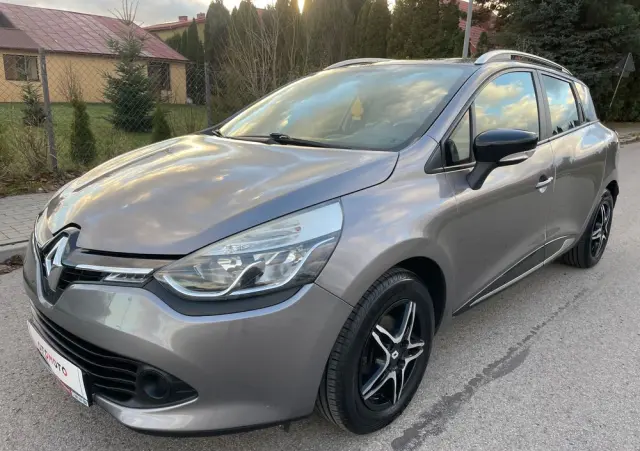 RENAULT Clio TCe 90 Dynamique